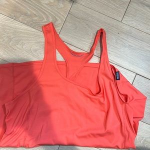 Patagonia women Capilene Baselayer Racer Tank small orange